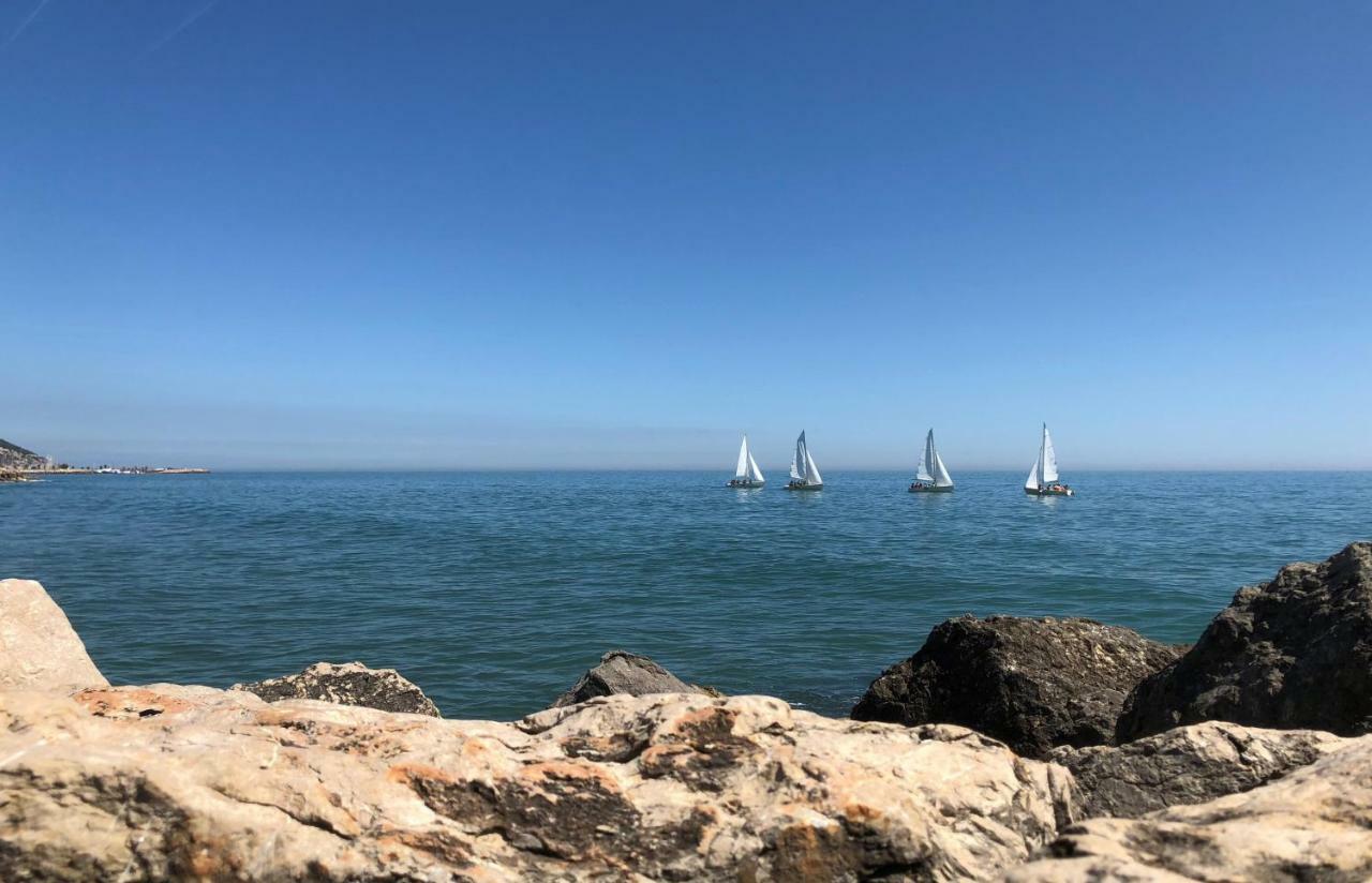 Apartamento Montroig 3 Atico Sitges Eksteriør bilde